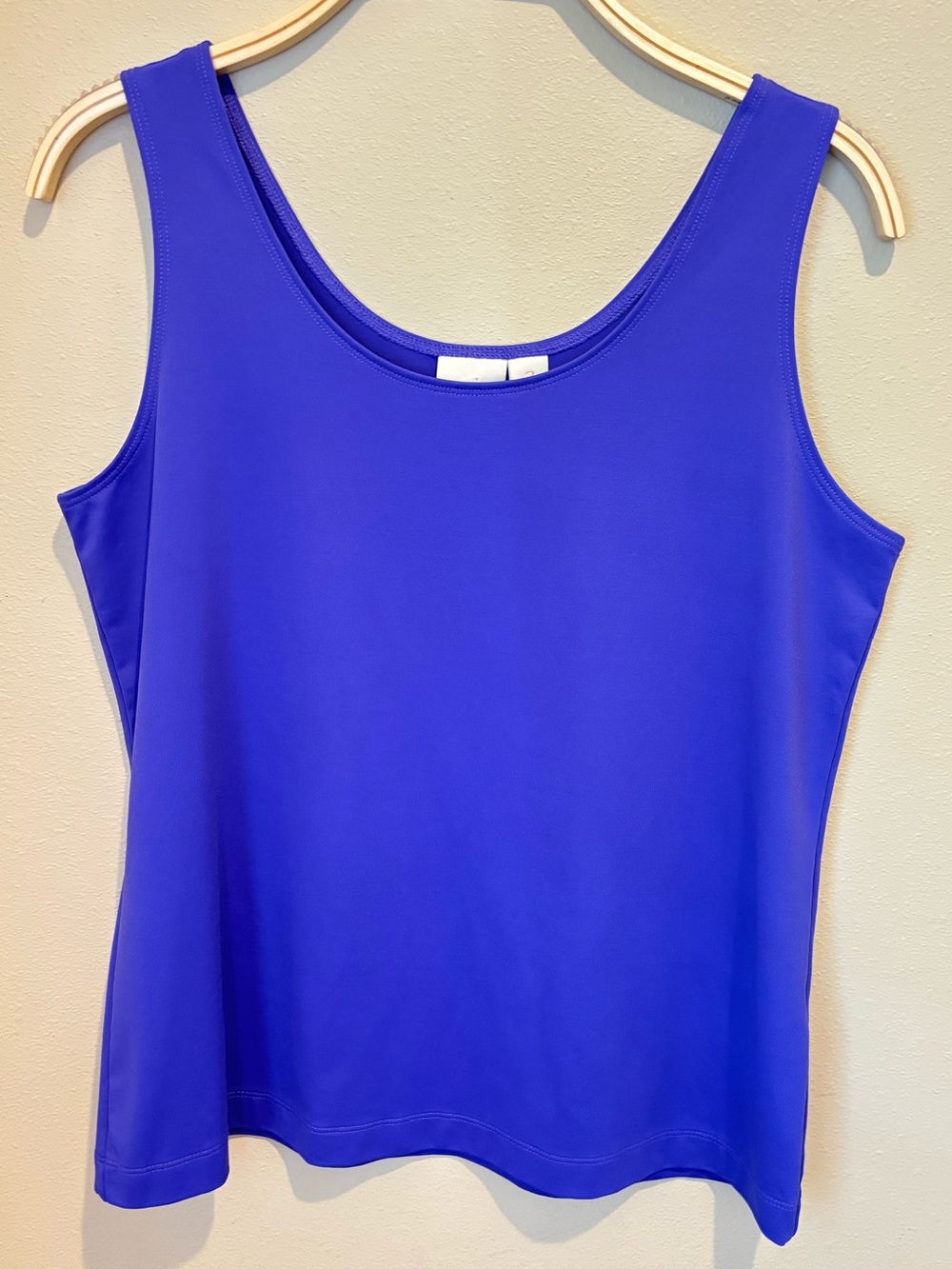 Chicos Women’s Sleeveless Scoop Neck Tank Top - Blue, size 2, large, stretch